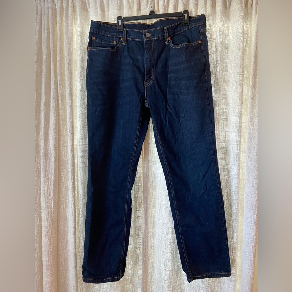 Men’s Levi 541 like new.  Only worn once.